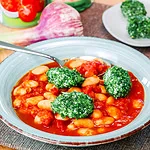 Riesenbohnen in Tomatensoße mit Frischkäse-Nockerln tortellini schinken sahne soße tortellini schinken sahne soße