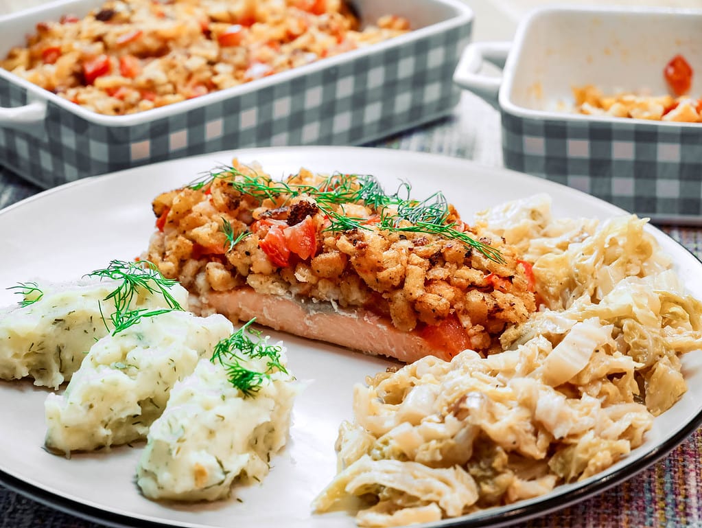 Lachs mit Tomaten-Shrimps-Kruste zu Kartoffelnocken