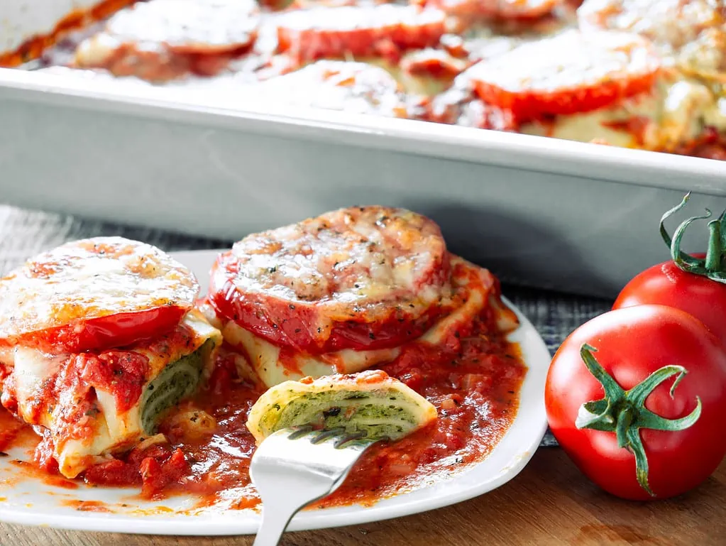 Maultaschenauflauf mit Tomatensoße cheeseburger muffins