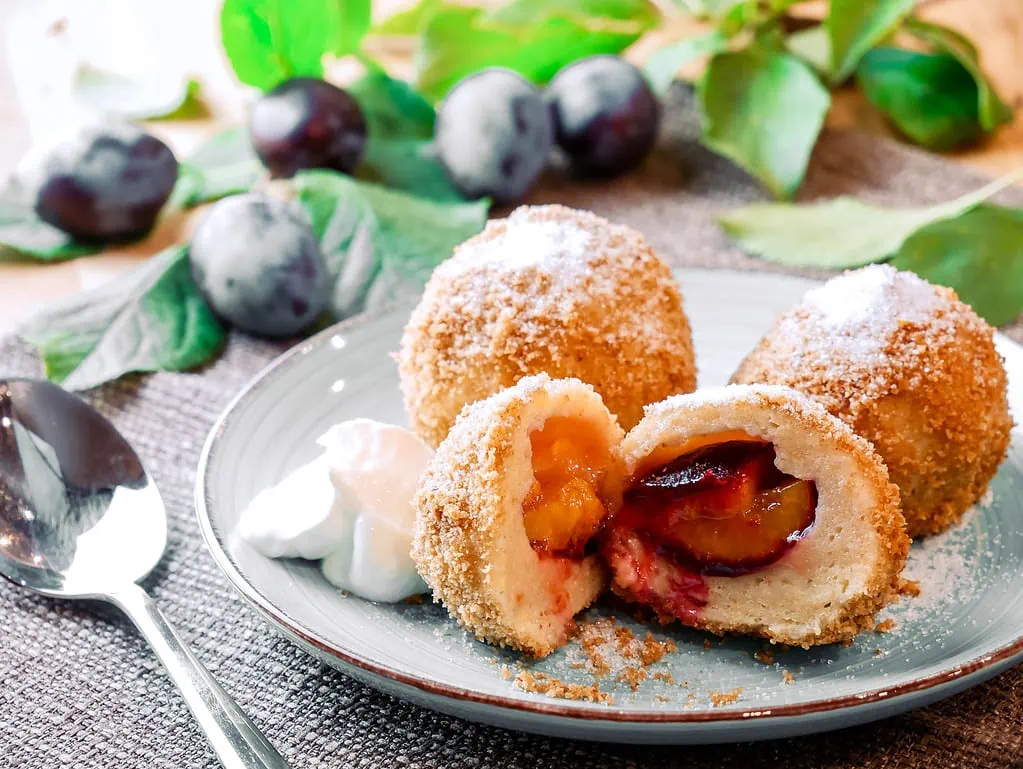 Zwetschgenknödel