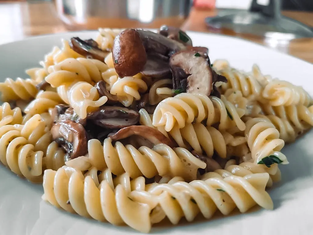 Blitz Pilz-Creme-Pasta schweinefilet geschnetzeltes zürcher art