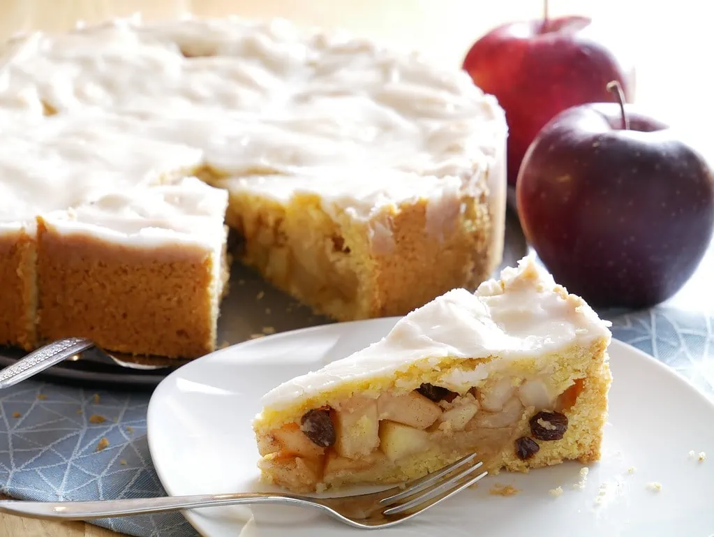 Gedeckter Apfelkuchen alla Mama