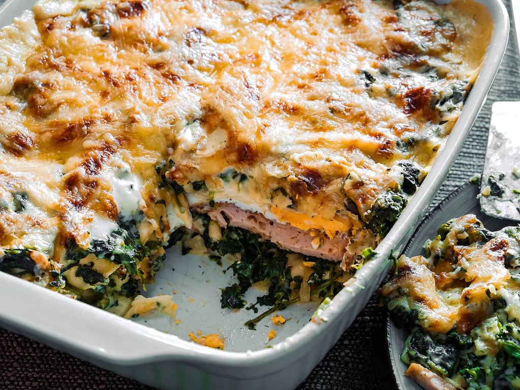 Leberkäse-Spiegelei-Lasagne tagliatelle mit lachs sahne soße