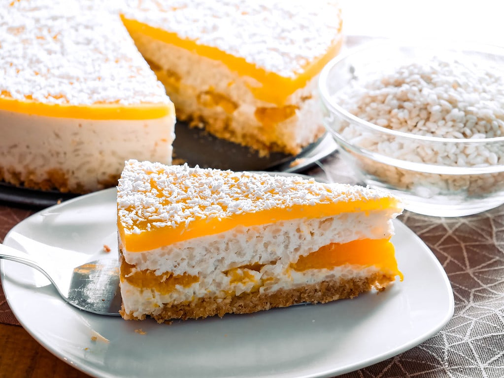 Mango-Milchreis-Torte gebratener reis mit gemüse und ei