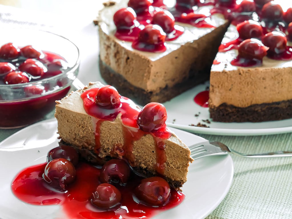 Mousse-au-Chocolat-Torte