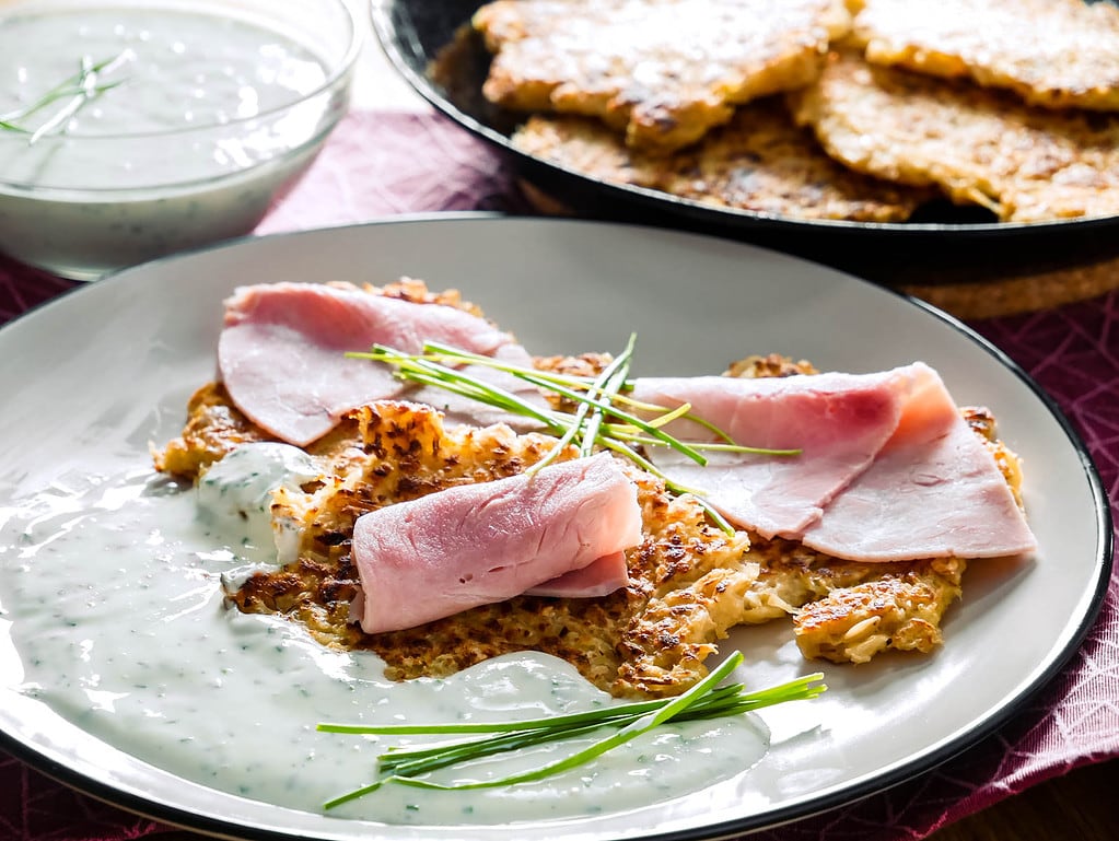 Sauerkrautpuffer mit Kräuterdip hähnchen honig senf marinade