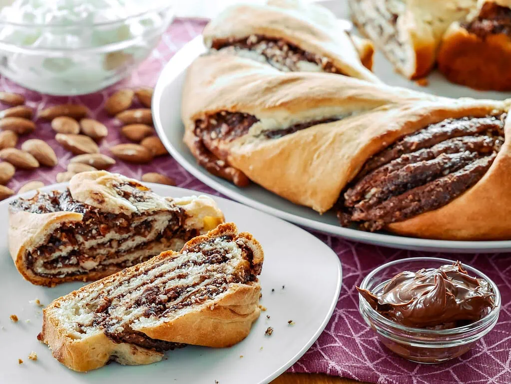 Nuss-Nougat-Kranz schnelle franzbrötchen